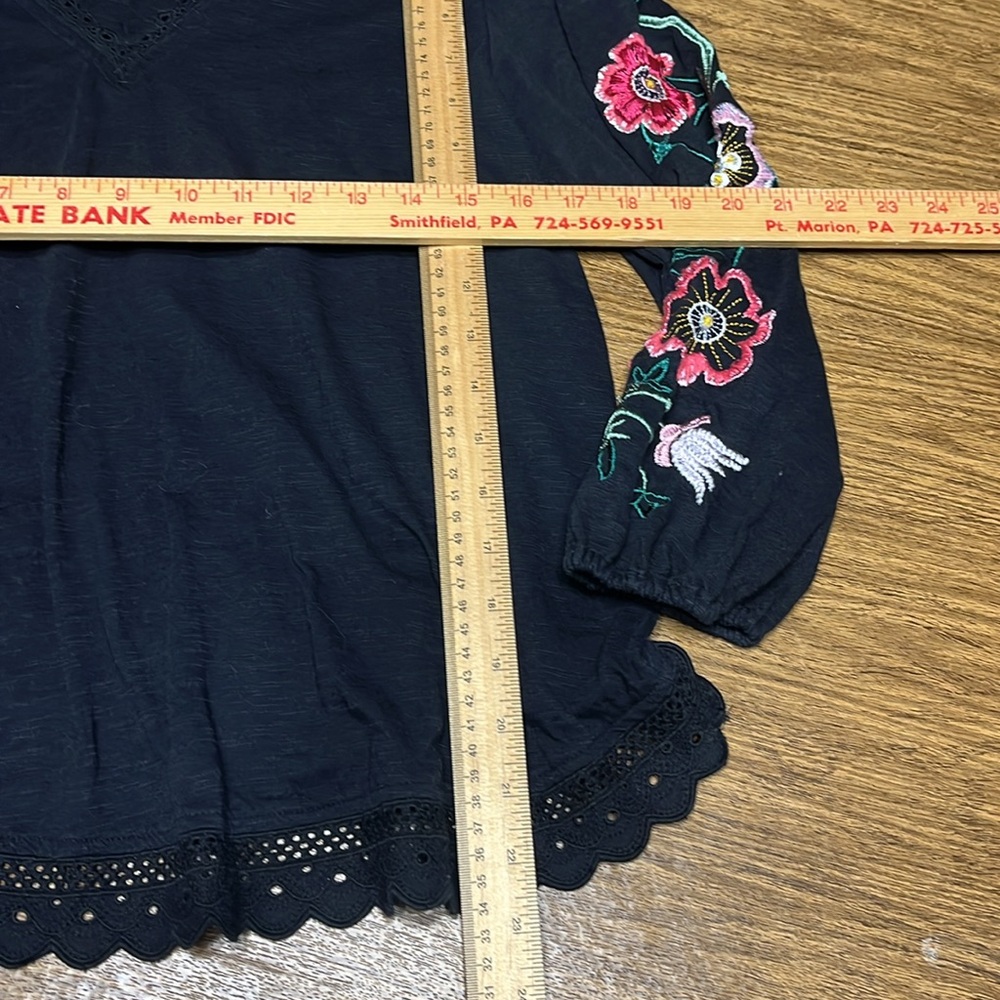 Anthropologie Navy Lace Trim Top with embroidery - Picture 2 of 6